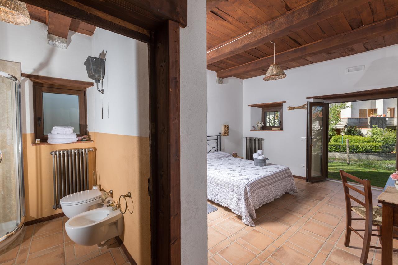 كاستل ديل بيانو B&B Podere Legnotorto المظهر الخارجي الصورة